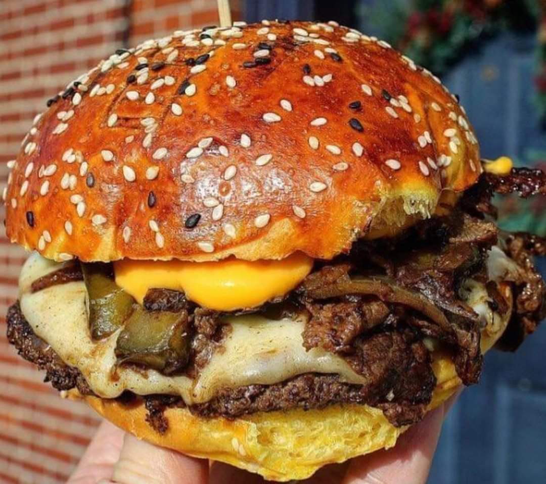 Mob Pizzeria & Burgers Foods